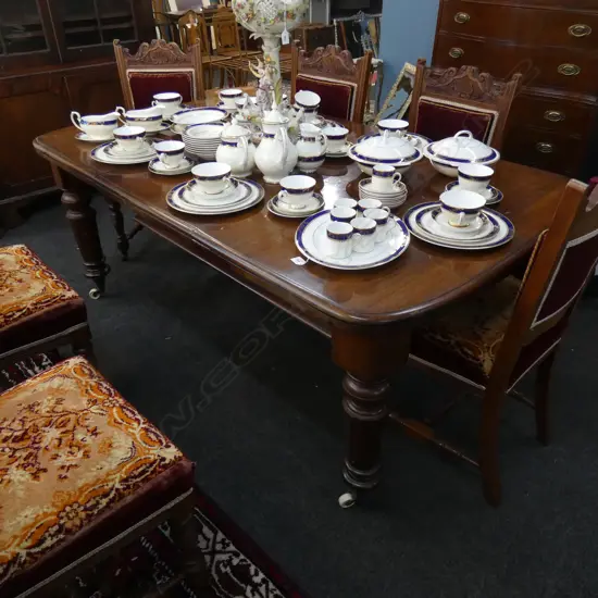 VICTORIAN MAHOGANY CRANK EXTENSION DINING TABLE ONE LEAF 1070 X 1770 X 720mm