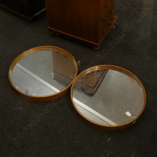 PR VINTAGE WOOD FRAMED ROUND MIRRORS DIA 525MM