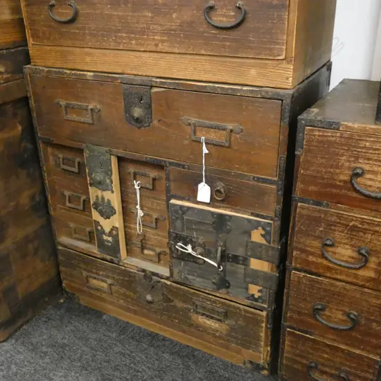 SM VINTAGE JAPANESE KO-DANSU CABINET W/KEY 8 DRAWER INCL 2 HIDDEN IN CUPBOARD 540 X 300 X 575MM