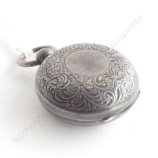 BIRM. 1900 SILVER SOVEREIGN CASE ENGRAVED. TIDY...