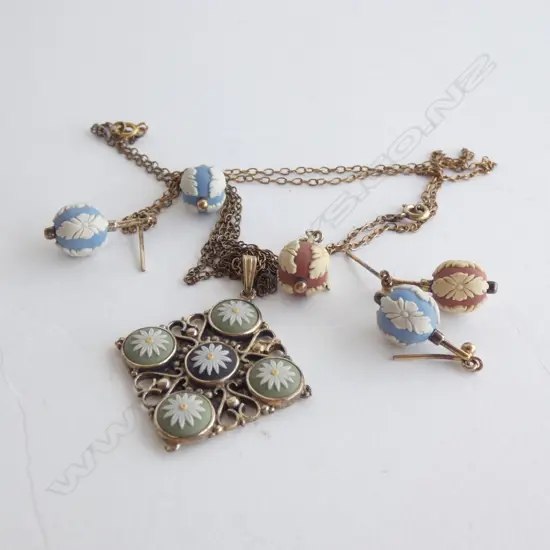 JASPERWARE STYLE; TERRACOTTA + BLUE & WHITE DROP EARRINGS & PENDANT NECKLACE + GREEN & BLACK NECKLACE