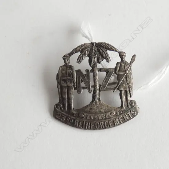 STERLING MILITARY HAT BADGE, AKI AKI, 23RD REINFORCEMENTS 25MM W. 