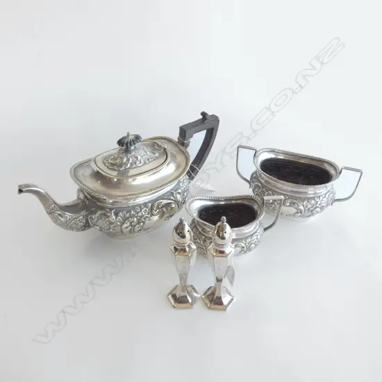3 PCS ORNATE SILVER PLATE TEA SET; TEAPOT JUG & SUGAR BOWL + PR S&P SHAKERS H 130MM