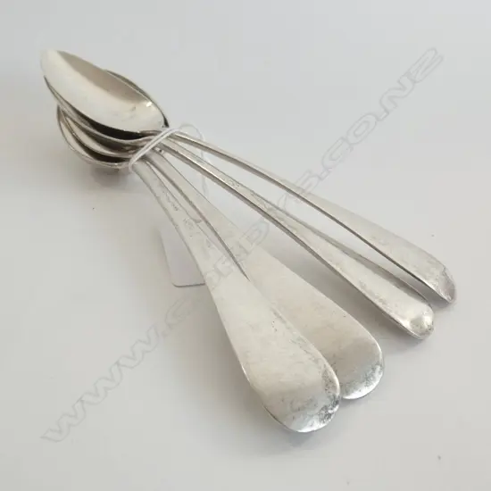 THREE VICTORIAN SILVER DESSERT SPOONS 1895 &  ONE 1901 SPOON 176gm