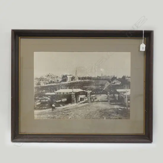 VINTAGE PARNELL LG PHOTO IN FRAME 490 X 350MM