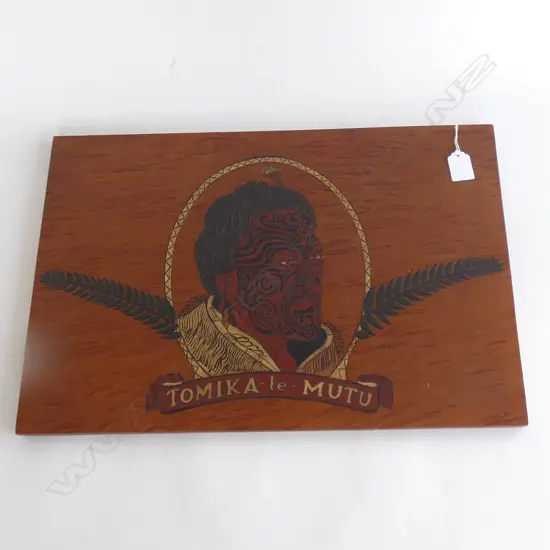 COLONIAL MOTTLED KAURI 'TOMIKA-te-MUTU' PORTRAIT PALQUE