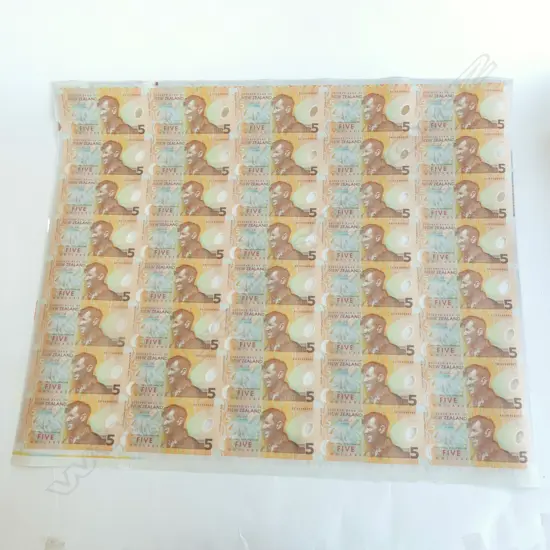SHEET OF 40 X $5 HILARY NOTES