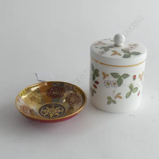 WEDGWOOD LIDDED VANITY JAR + AYNSLEY GILDED DISH