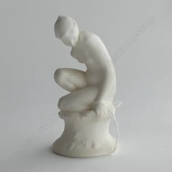 ROYAL DOULTON MATT WHITE FIGURE HN606 c1924
