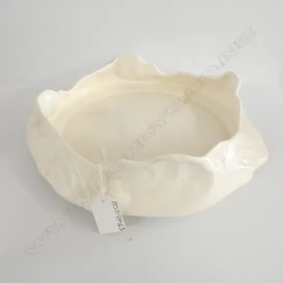 LG CROWN LYNN 'PAVLOVA FLOAT BOWL #66 DIA  300MM