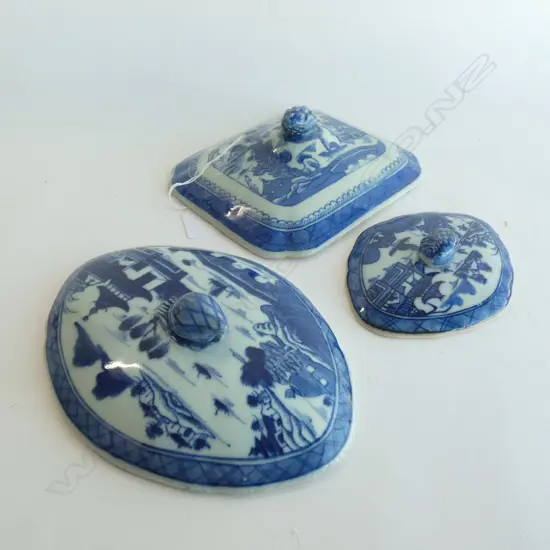 3 x CHINESE CANTON LIDS 18TH/19TH CENTURY.