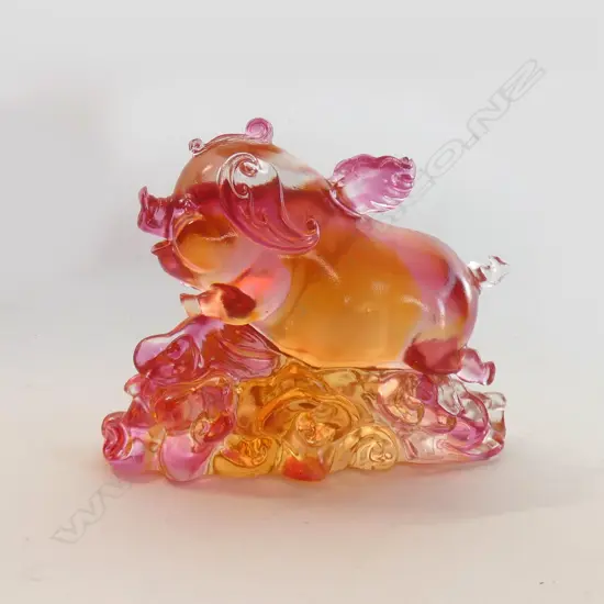 LIULI CHINESE LIMITED EDITION CAST GLASS YEAR OF THE PIG SCULPTURE. H.100mm W/BOX