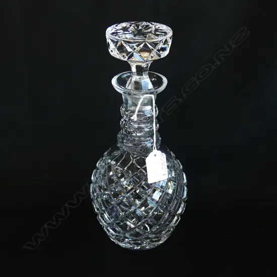 HEAVY CUT CRYSTAL DECANTER H. 265MM