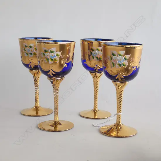 4 MURANO STEMMED WINE GLASSES, GILDED & FLORAL ENCRUSTED