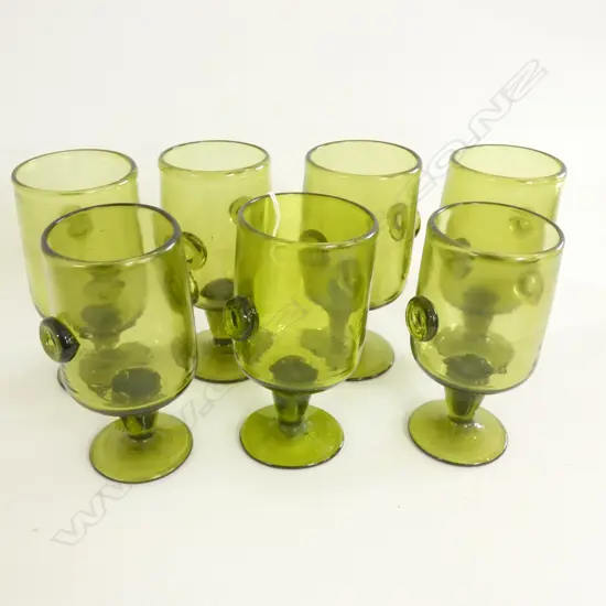 7 GREEN GLASS WINE GOBLETS H. 145MM