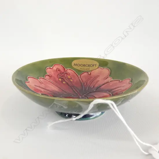 SMALL MOORCROFT PIN DISH 110mm dia