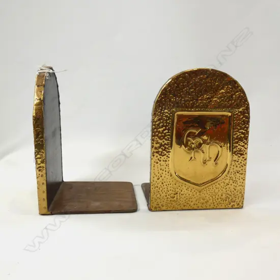 PR BRASS & WOODEN BOOKENDS 'CRN' 
