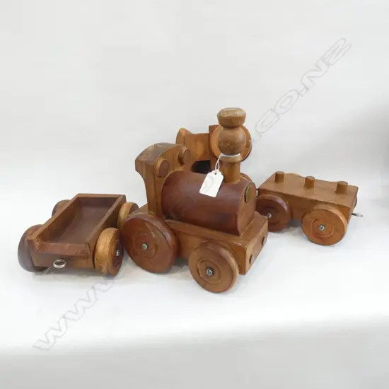 4 PCE CHILDS WOODEN TRAIN