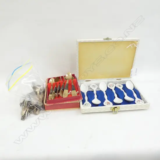 BOX THAI BRASS SPOONS + BAG ASST THAI BRASS CUTLERY + BOX 6 PORCELAIN SPOONS