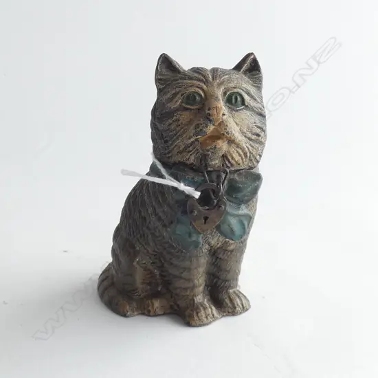 C1900 PAINTED METAL CAT MONEY BOX H,105mm