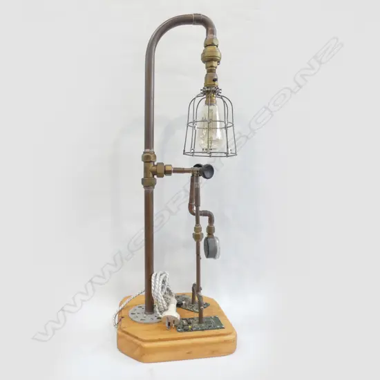 STEAMPUNK LAMP - WORKS