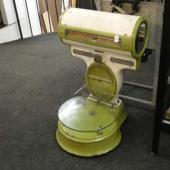 EARLY GROCERY BUTCHER SCALES 'THE COMPUTING SCALE CO. DAYTON OHIO W MIRRORS H. 750MM 