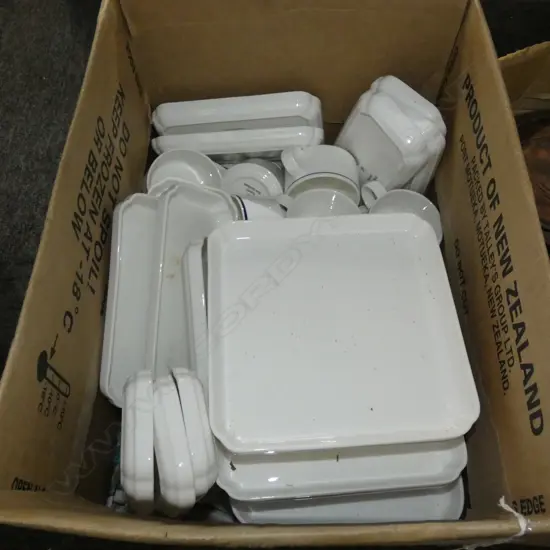 BIG BOX LOT ROYAL DOULTON NZ ANSETT AIRWAYS CUPS & PLATES 