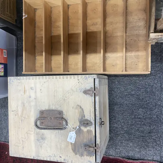 SM 6 SHELF UNIT (350 X 555MM) & DOVETAILED INSTRUMENT BOX WITH HANDLE 