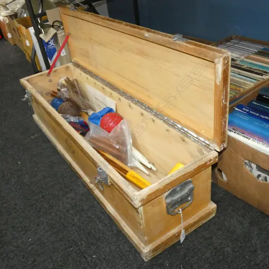 LG OLD WOODEN BOXED CROQUET SET 