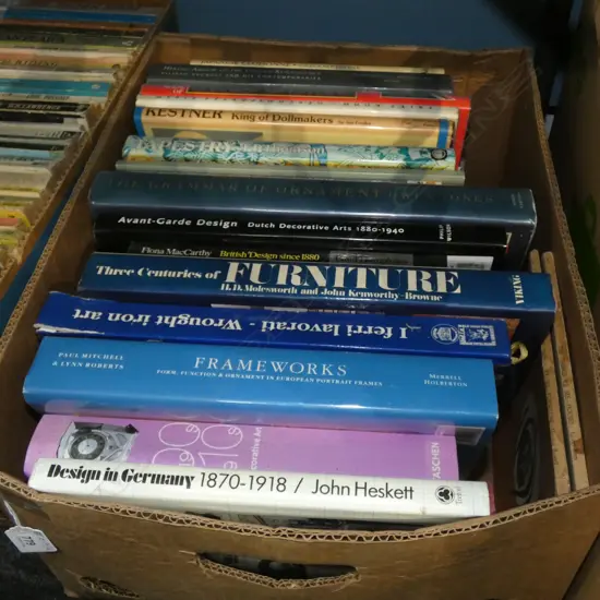 BOX LOT BOOKS; DECORATIVE ARTS