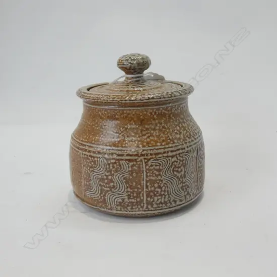 'CP' POTTER UNKNOWN SALT GLAZED LIDDED JAR H.130mm