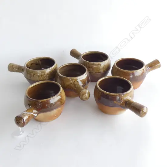 6 STAMPED STUDIO POTTERY RAMEKINS (RIM CHIP TO 1) 