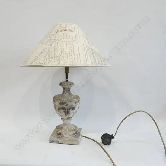 RUSTIC LAMP w. MUSIC SHADE H.450mm