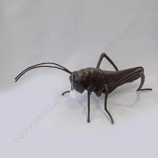 BRONZE CRICKET INSECT L.590mm