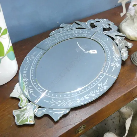 VENETIAN STYLE MIRROR 810x450mm
