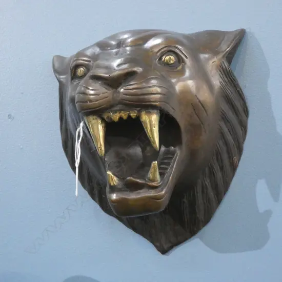 BRONZE LION FACE H.260mm