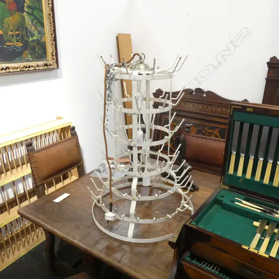 VINTAGE WINE RACK LIGHT