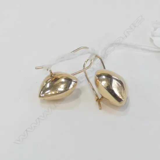 PR 9CT (TO BE TESTED) GOLD HEART EARRINGS 4.5 GRAMS