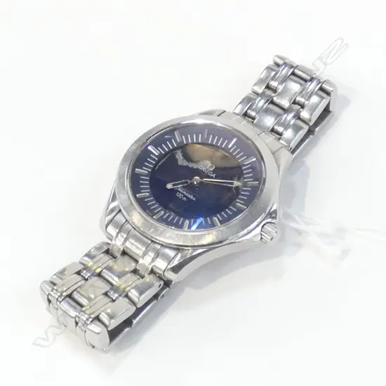 Omega Seamaster Analog/digital Quartz dial A.F.