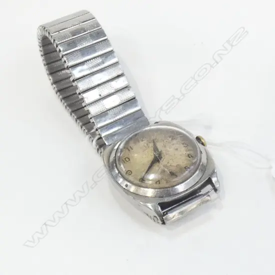 Omega Vintage sub-seconds. Requires basic service