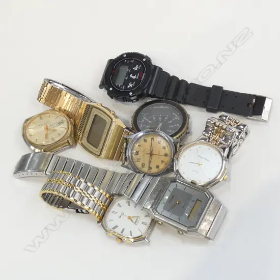 BAG OF 'DEAD' WRISTWATCHES. MOST REQUIRE BATTERIES