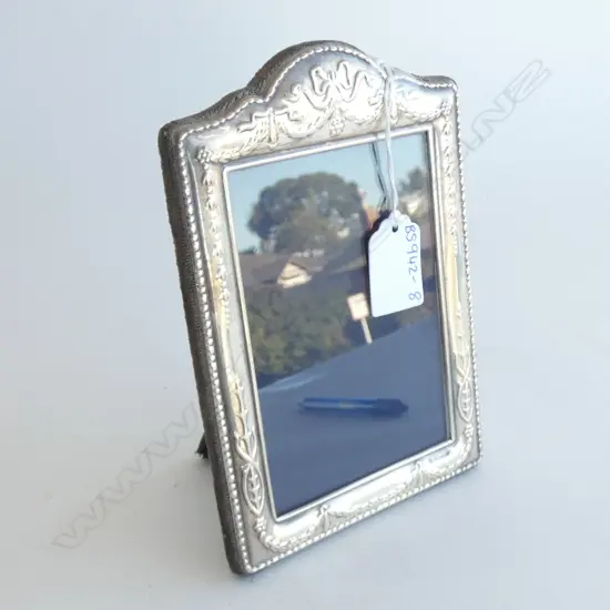 VINTAGE STG SILVER PHOTO FRAME EMBOSSED WITH BOWS & SWAGS 115 X 170MM