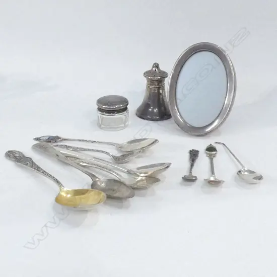 ASST BAG STG SILVER; SM FRAME / PEPPER POT/ SPOONS ETC..