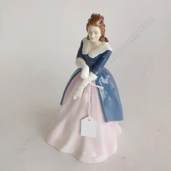 ROYAL DOULTON FIGURINE 'MAXINE' HN3199 H. 230MM  BOX INCL.