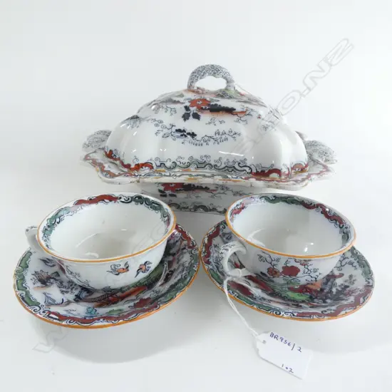 MASONS  IRONSTONE LIDDED TUREEN &2 MATCHING C/SS