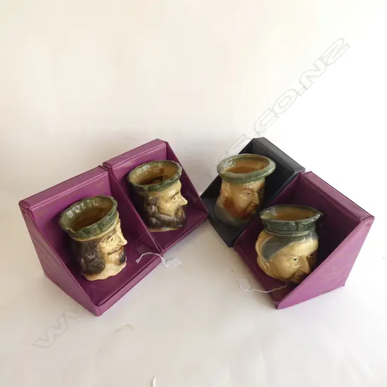 4 KINGSTON POTTERY MONARCH COLLECTION CHARACTER MUGS H. 170MM - IN PRESENTATION BOXES...