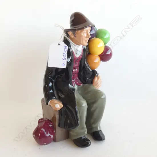 ROYAL DOULTON FIGURINE 'THE BALLOON MAN' HN1954 H. 190MM
