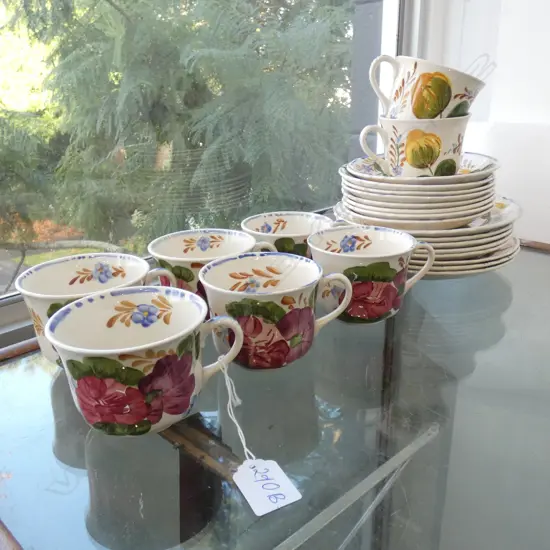 8 SIMPSONS SOLIAN WARE BELLE FIORE TRIOS 