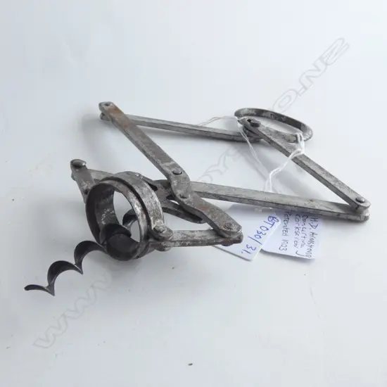 CONCERTINA CORKSCREW...