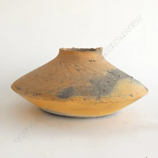 STEVE FULLMER POTTERY VASE 260mm dia